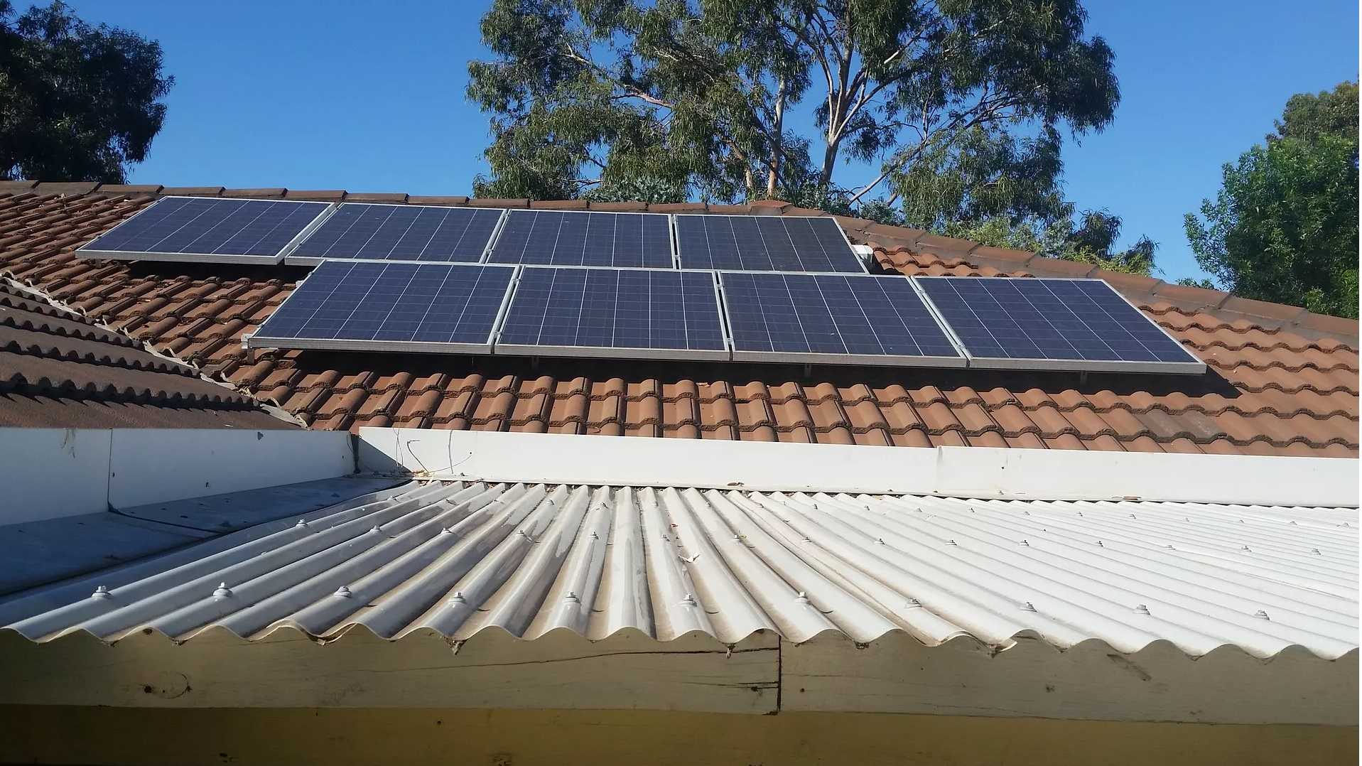 The Impact of Solar Mounting Structures on Energy Efficiency: Key Insights