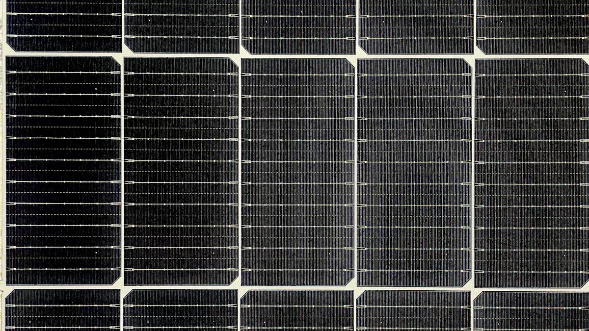 What Materials Are Used To Make Solar Panels？